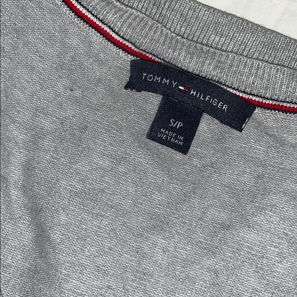 Tommy Hilfiger Gray V-Neck Sweater - Picture 2 of 3
